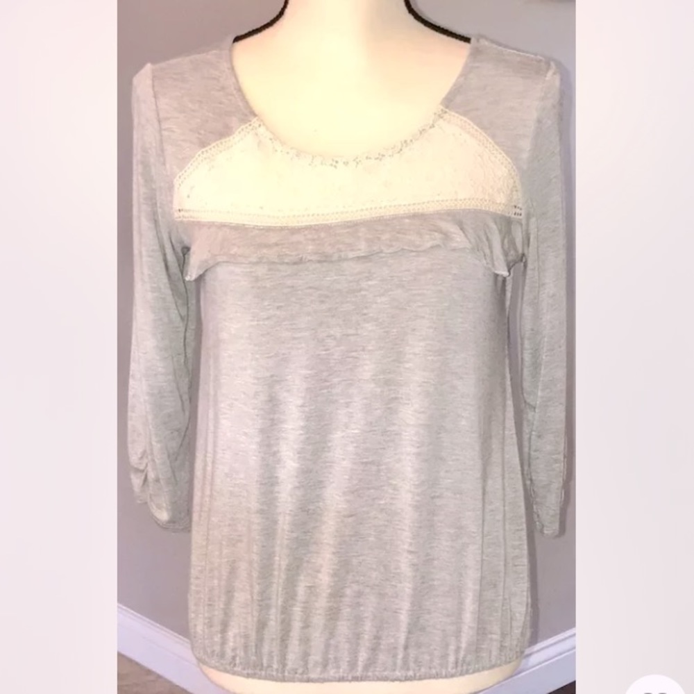 SALE-Women's Maurices Gray With Beige Crochet Lace 3/4 Sleeve Top/Shirt,Medium M